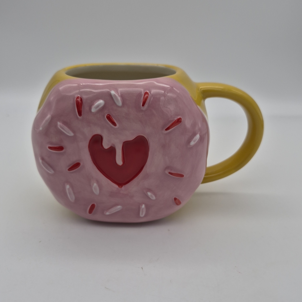 Pink Donut Mug with Heart Design Spritz 15.7 Oz